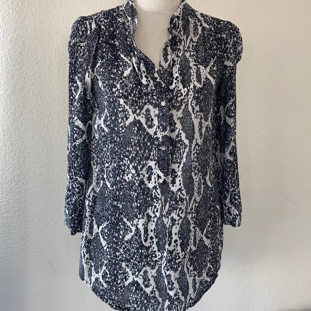 H&M Black, Gray & White Size 4 Top